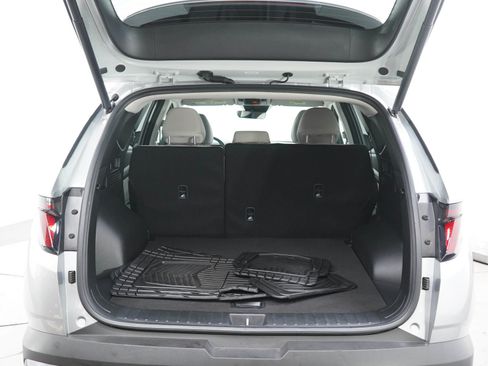 Used 2025 Hyundai Tucson Blue AWD/4WD image 16