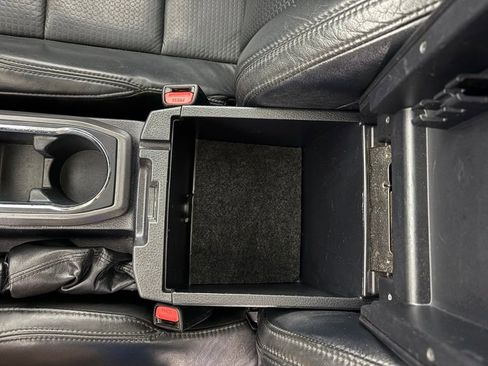 Used 2018 Toyota Tacoma TRD Sport AWD/4WD image 31
