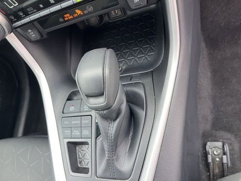 Certified 2025 Toyota RAV4 XLE image 24