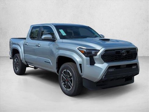 New 2025 Toyota Tacoma TRD Sport image 3