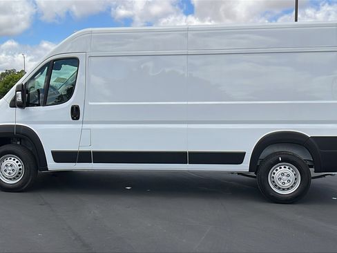 New 2026 RAM ProMaster 2500 w/ Convenience Group FWD image 6