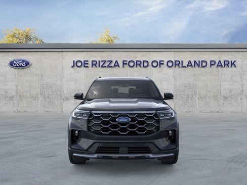 New 2026 Ford Explorer Platinum w/ LUX Leather Package AWD/4WD image 6