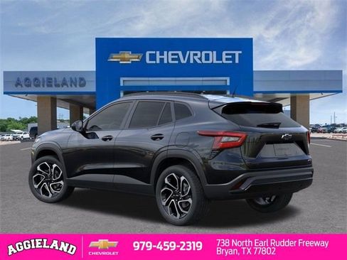 New 2026 Chevrolet Trax RS image 3