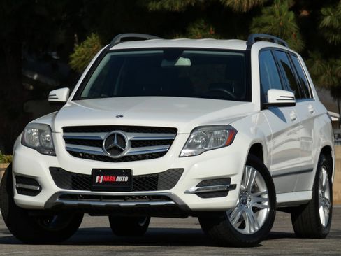 Used 2015 Mercedes-Benz GLK 350 2WD image 4