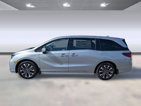 New 2026 Honda Odyssey Elite image 2