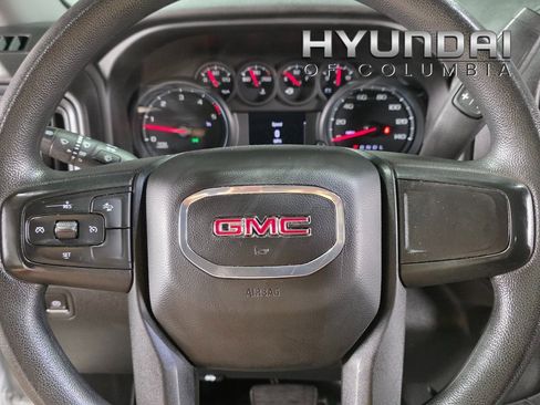 Used 2024 GMC Sierra 3500 Pro w/ Convenience Package image 21