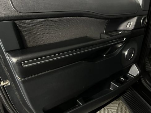 Used 2021 Ford Expedition XL image 25