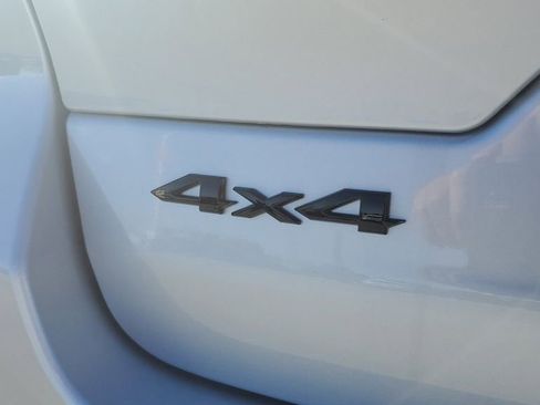 New 2025 Jeep Grand Cherokee Limited image 9