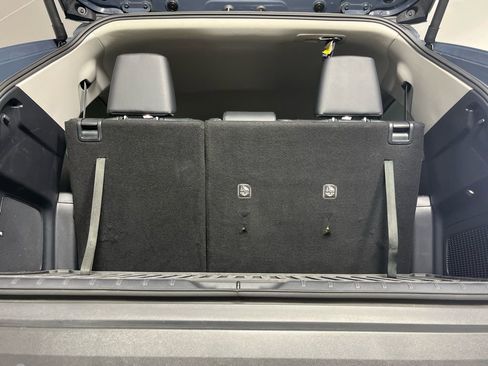 Used 2025 Toyota Grand Highlander FWD image 27