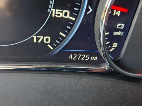 Used 2024 GMC Terrain Denali image 32