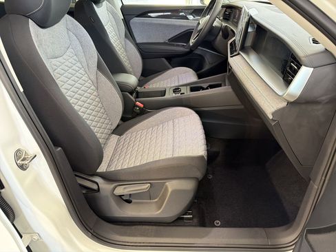 New 2026 Volkswagen Tiguan S FWD image 29