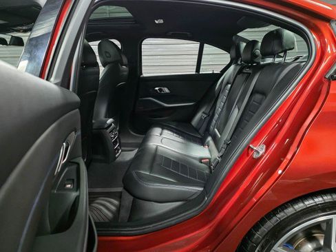 Used 2020 BMW M340i xDrive M340i xDrive AWD Sedan w/ Executive Package image 16