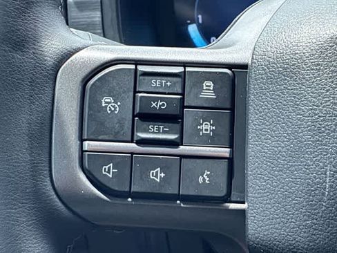 Used 2025 Ford F150 Lariat w/ FX4 Off-Road Package AWD/4WD image 24