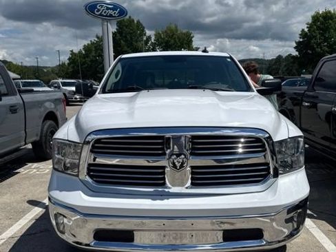 Used 2017 RAM 1500 Big Horn AWD/4WD image 6