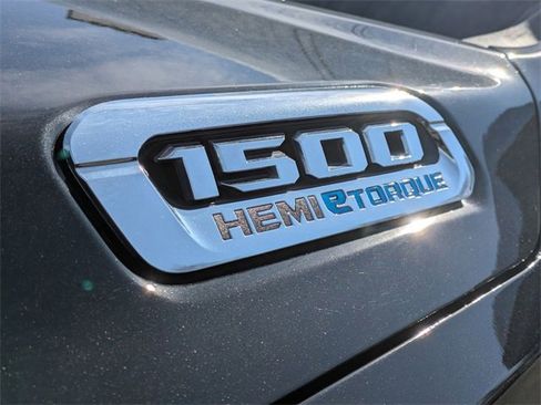 Used 2023 RAM 1500 Laramie image 33