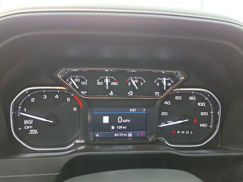 Used 2021 GMC Sierra 1500 AT4 w/ AT4 Premium Package AWD/4WD image 24