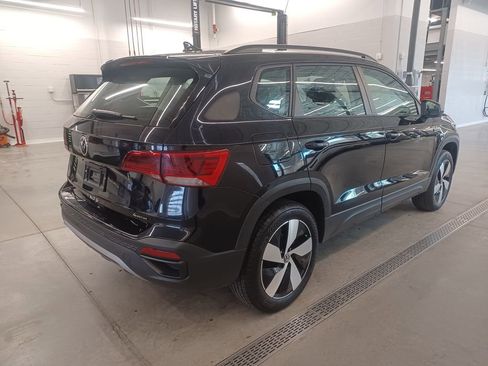 Used 2024 Volkswagen Taos S image 7