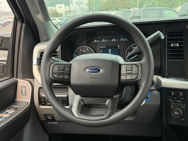 New 2026 Ford F350 XL w/ STX Appearance Package AWD/4WD image 6