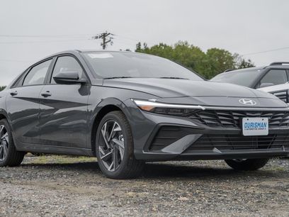 New 2025 Hyundai Elantra Sport