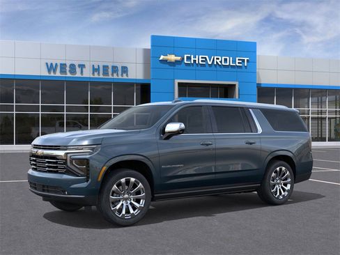 New 2025 Chevrolet Suburban Premier image 2