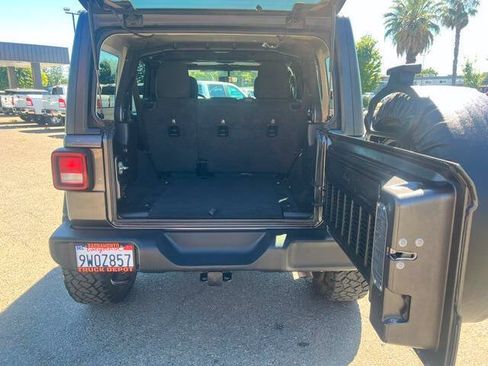 Used 2020 Jeep Wrangler Unlimited Sport S AWD/4WD image 10