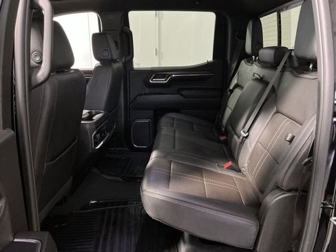 Used 2024 Chevrolet Silverado 1500 High Country AWD/4WD image 24