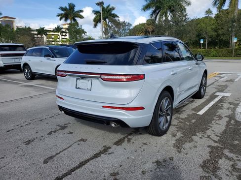 New 2026 Lincoln Corsair Grand Touring AWD/4WD image 4