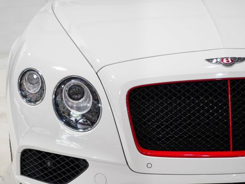 Used 2017 Bentley Continental GT V8 S AWD/4WD image 31