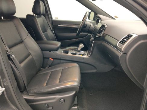Used 2019 Jeep Grand Cherokee Limited RWD image 21