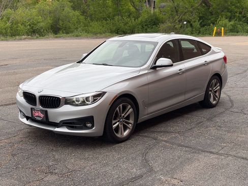 Used 2017 BMW 330i Gran Turismo xDrive AWD/4WD image 3