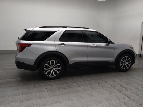 Used 2020 Ford Explorer ST w/ Premium Technology Package AWD/4WD image 10