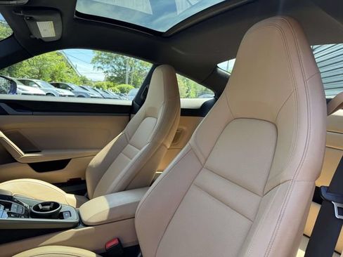 Certified 2023 Porsche 911 Carrera RWD image 11