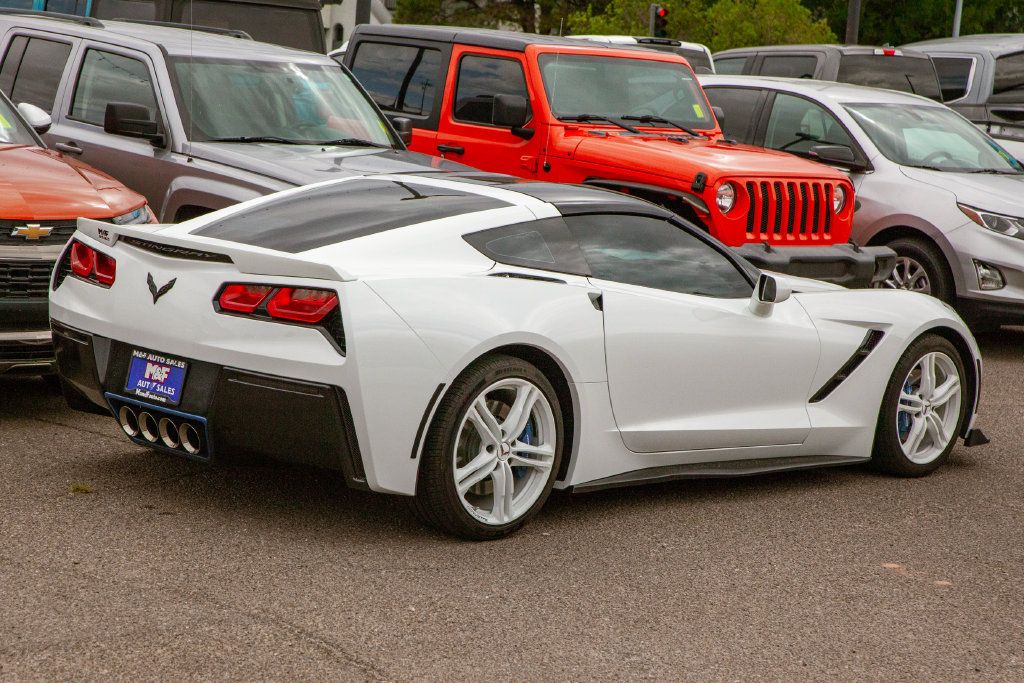 Used 2016 Chevrolet Corvette Stingray Coupe RWD image 5