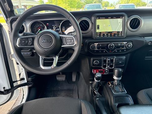 Used 2023 Jeep Wrangler Unlimited Rubicon 4xe w/ Safety Group AWD/4WD image 48