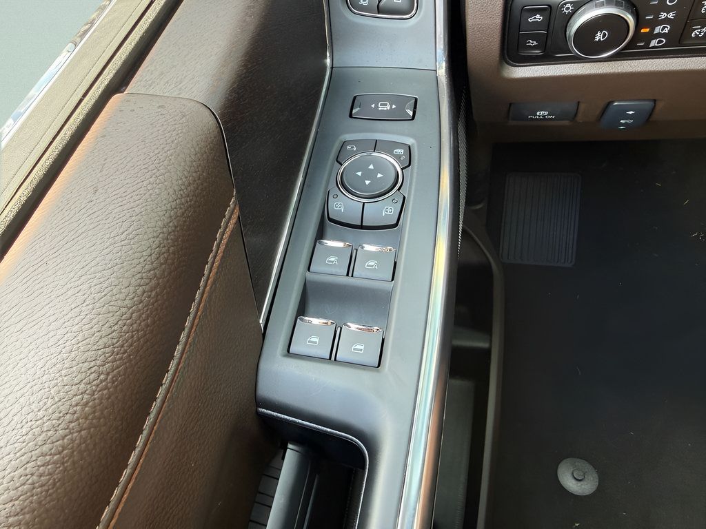 New 2026 Ford F250 King Ranch w/ Chrome Package AWD/4WD image 30