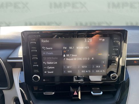 Used 2021 Toyota Corolla XSE image 17