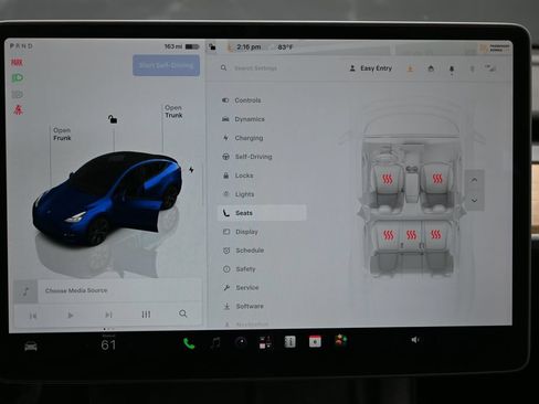 Used 2025 Tesla Model Y Long Range RWD image 26