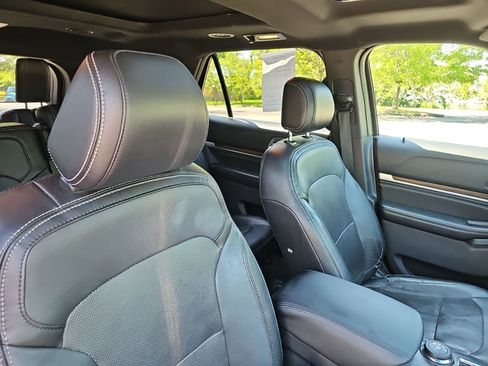Used 2016 Ford Explorer Limited AWD/4WD image 12