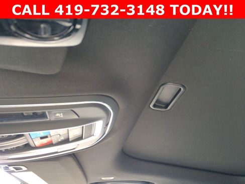 Used 2023 Jeep Grand Cherokee L Laredo image 25