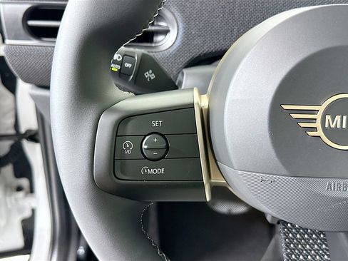 New 2026 MINI Cooper 2-Door Hardtop FWD image 11