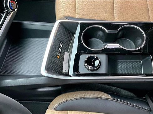 New 2026 Chevrolet Equinox ACTIV w/ Convenience Package III image 8