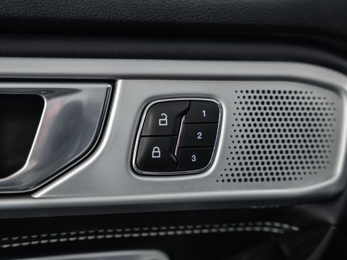 Used 2020 Ford Explorer ST w/ ST Street Pack image 51