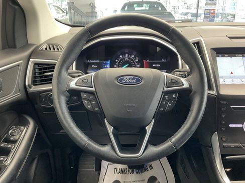 Used 2018 Ford Edge Titanium w/ Technology Package AWD/4WD image 20
