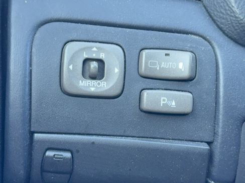 Used 2005 Lexus LS 430 RWD image 44