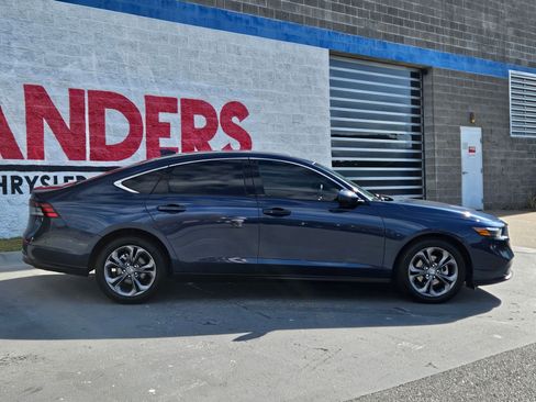 Used 2024 Honda Accord EX image 8
