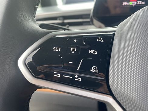 New 2025 Volkswagen ID. Buzz Pro S image 17