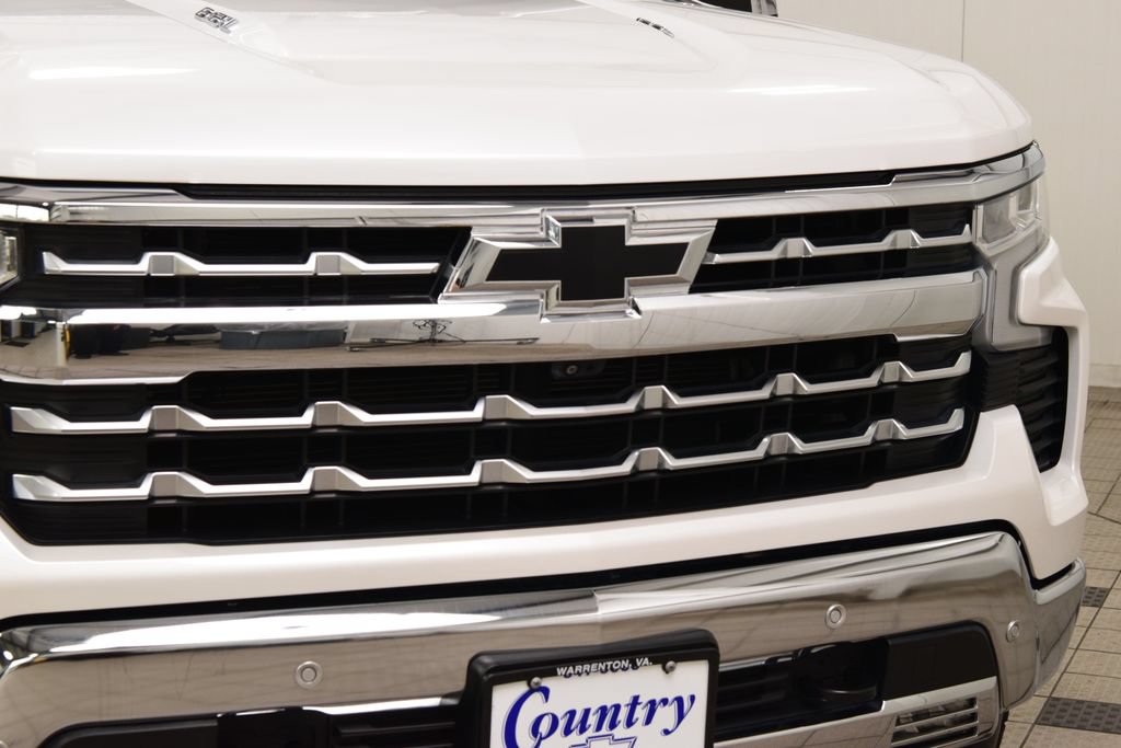 Used 2022 Chevrolet Silverado 1500 LTZ AWD/4WD image 11