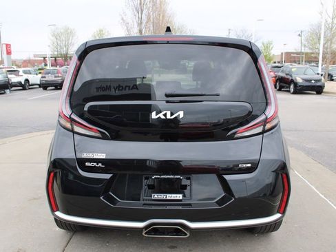 Used 2023 Kia Soul GT-Line w/ GT-Line Technology Package image 8
