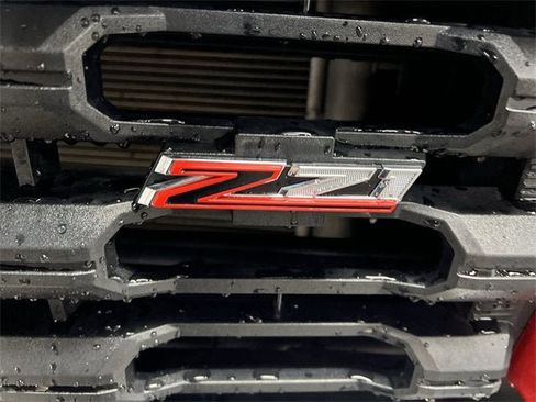 Used 2022 Chevrolet Silverado 2500 LT w/ Convenience Package image 30