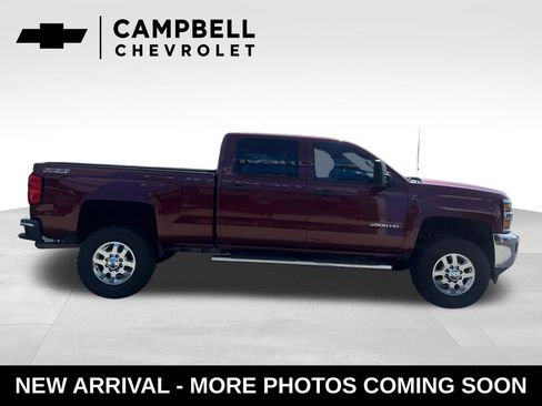 Used 2015 Chevrolet Silverado 2500 LT w/ Z71 Package, Off-Road AWD/4WD image 6